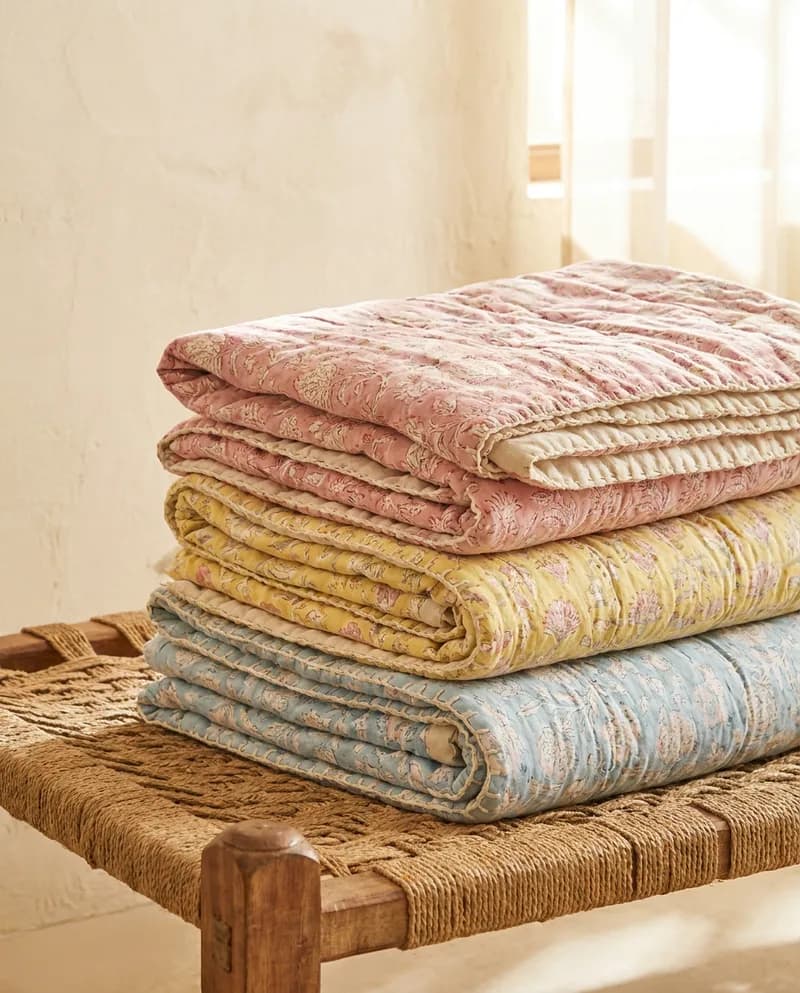 Razai & Quilts